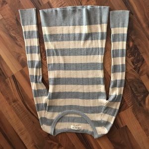 Gray and cream colored long tunic ribbed sweater